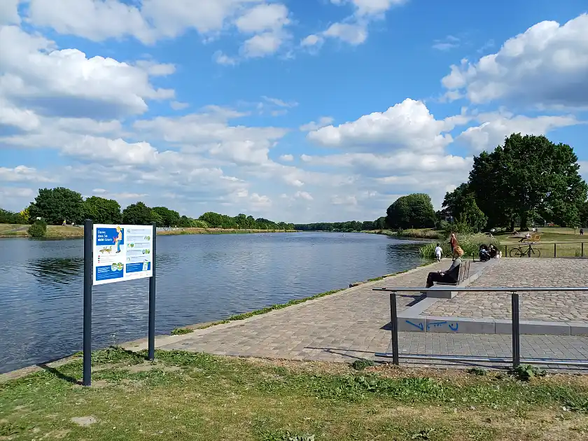 Schautafel Entenfüttern Standort Werdersee-Terrassen